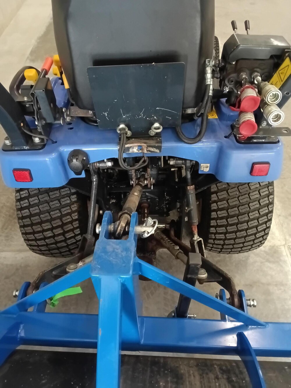 Iseki TXG237